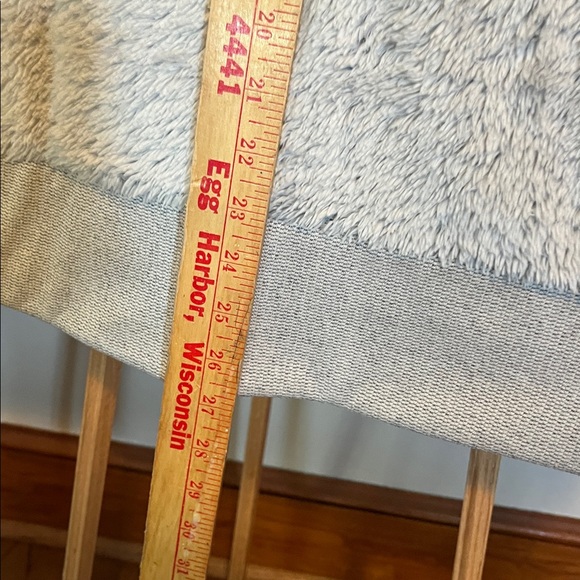 The North Face Women's Light Gray Teddy Jacket - Picture 6 of 7